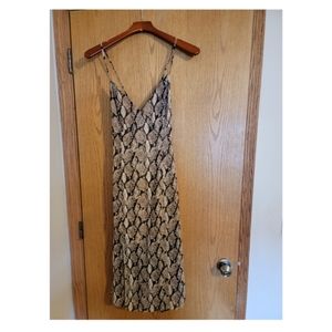 Snakeskin print dress, size large